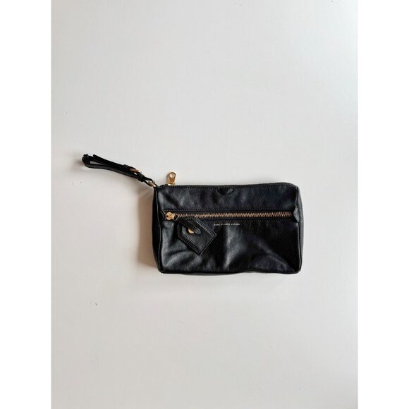 MARC BY MARC JACOBS Globetrotter Black Leather Wristlet Clutch Purse - Picture 1 of 13